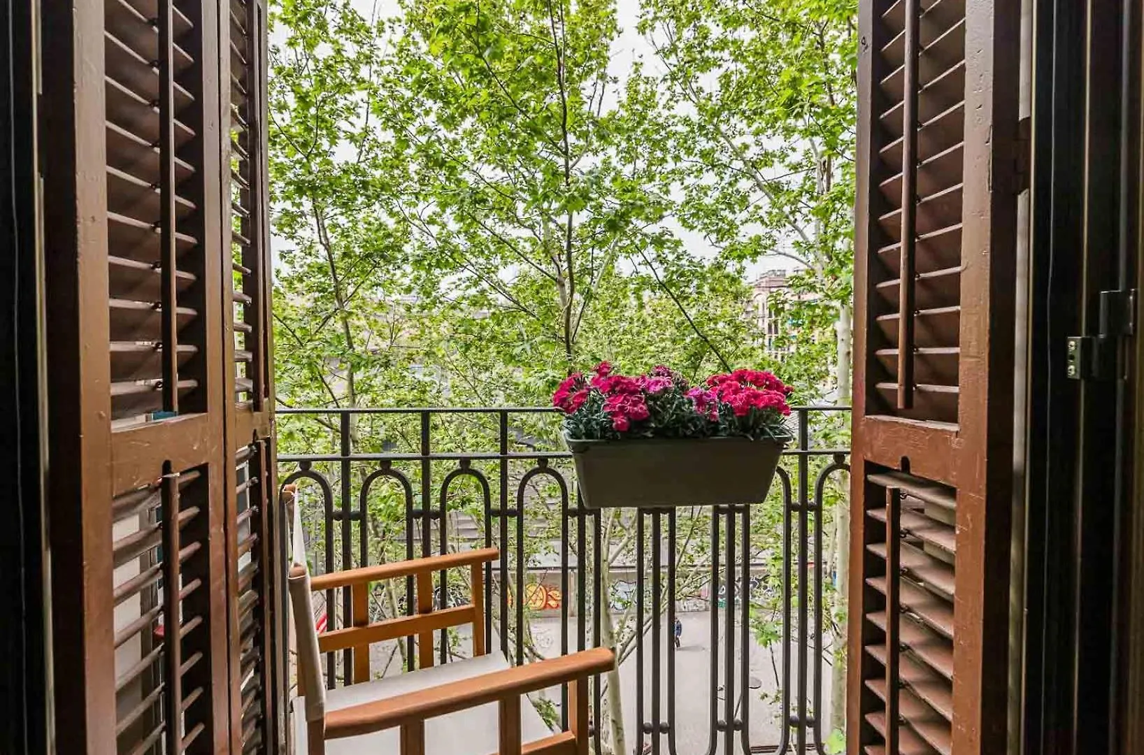 My Space Barcelona - Spacious And Modern Apartment Near The Hospital Clinic 0*,  Spanien